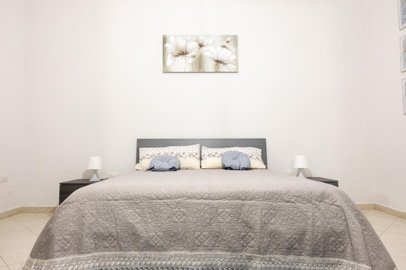 Decumani Apartments - Nel Cuore Di Napoli Esterno foto