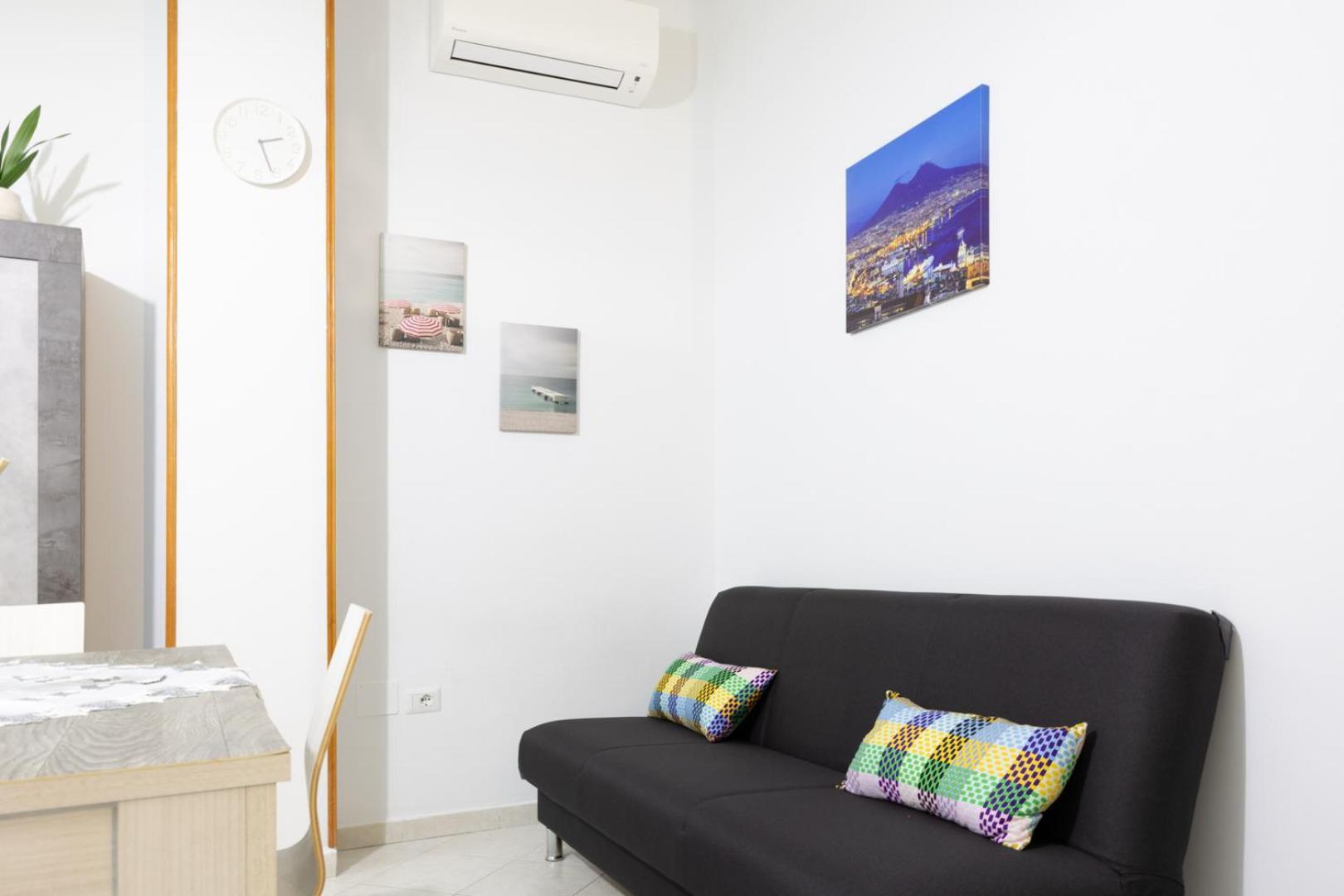 Decumani Apartments - Nel Cuore Di Napoli Esterno foto